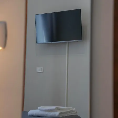 F.a.m. Guest house *