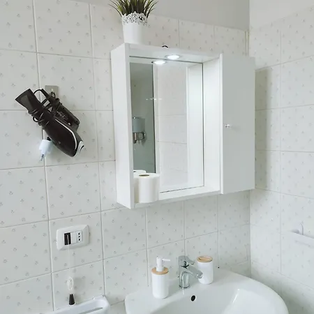 F.a.m. Guest house Ciampino